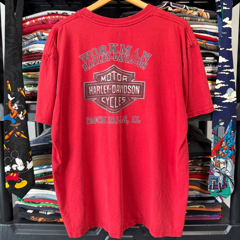 Vintage Red Harley-Davidson Workman Rock Falls IL Pocket T-Shirt XL Has Marks